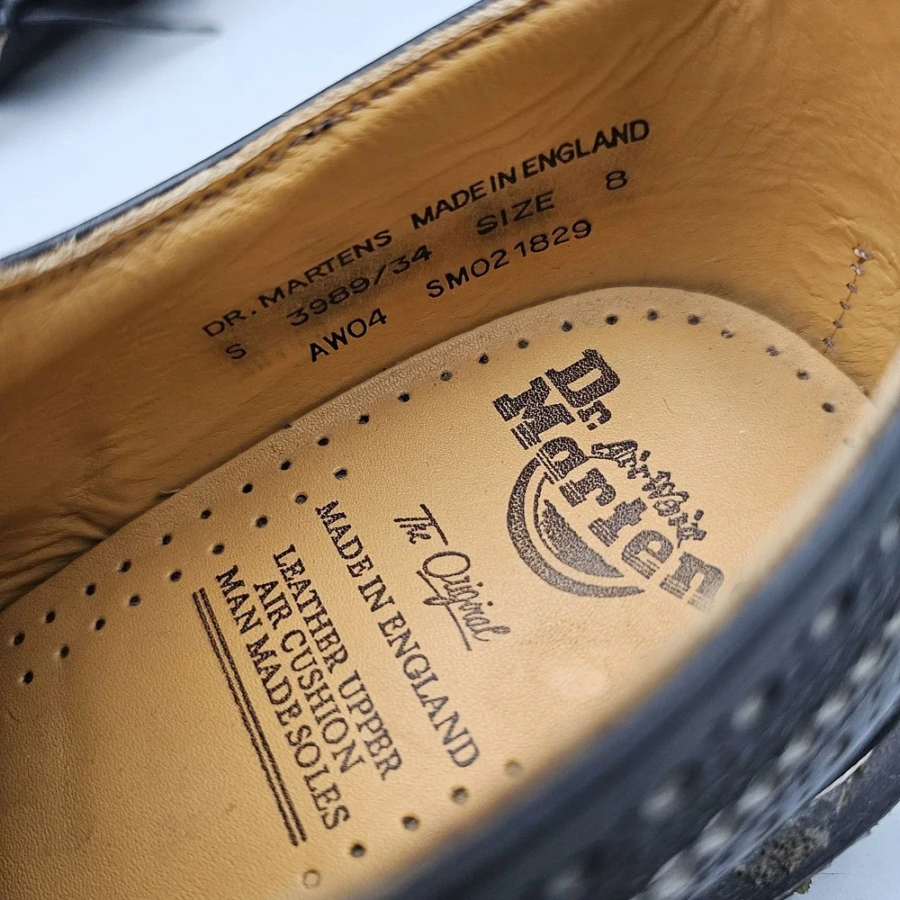 Dr Martens Men's Size 9 US 3989 Made In England Black White Wingtip Oxfords READ